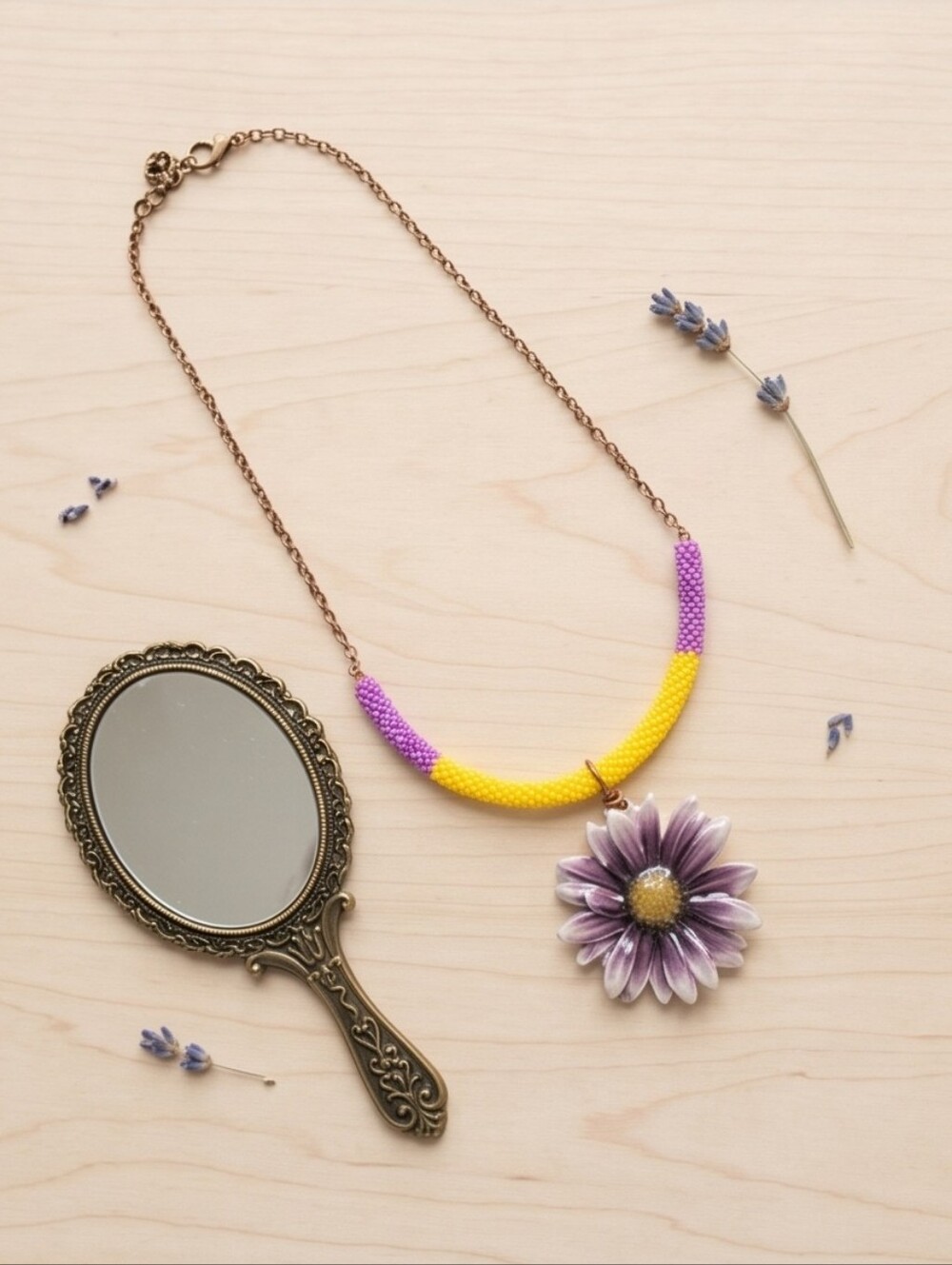#300 HAND CRAFTED Necklace Handmade Daisy Dried Resin Yellow Purple Beads